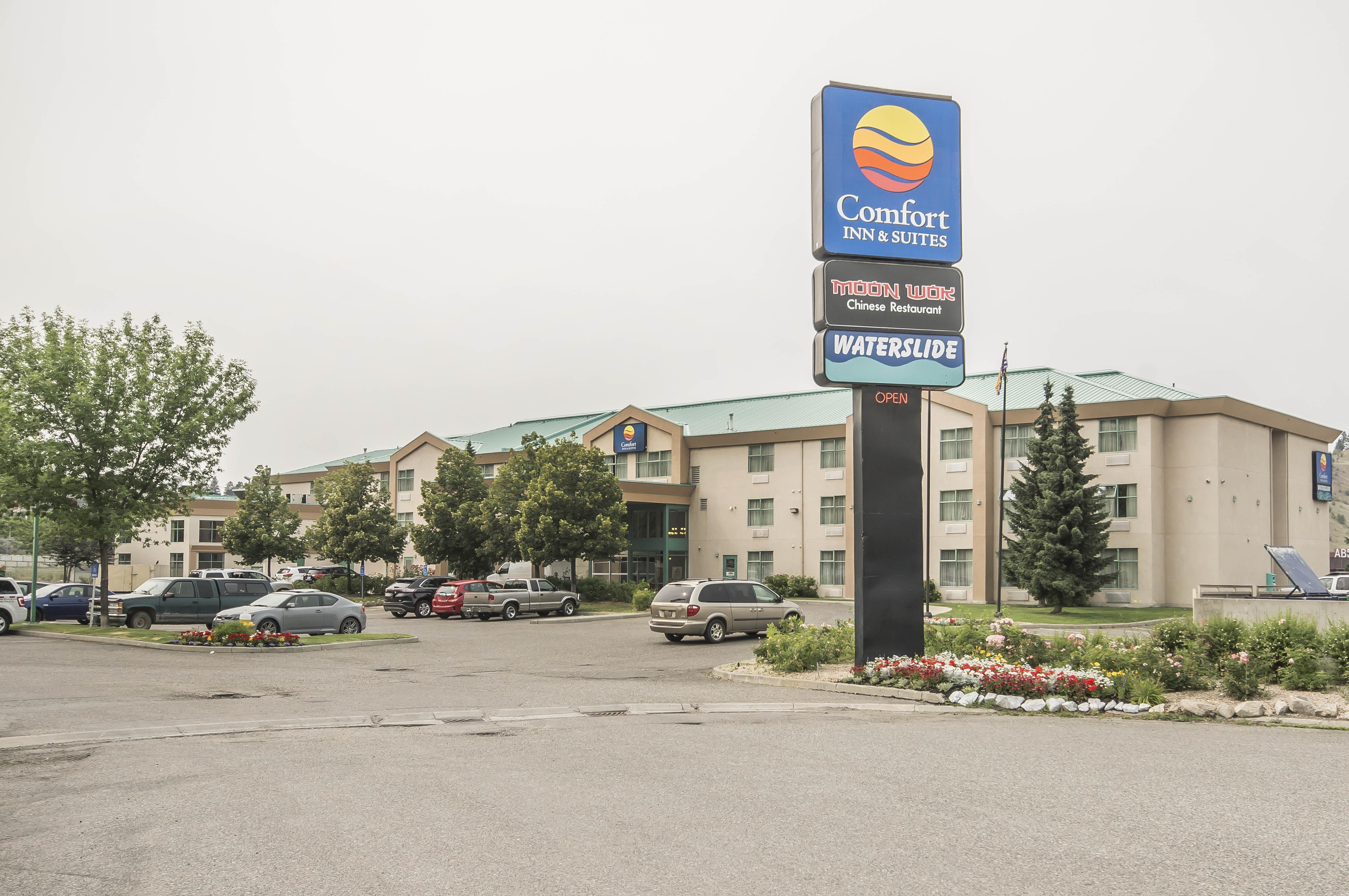 Prestige Kamloops Hotel Екстериор снимка